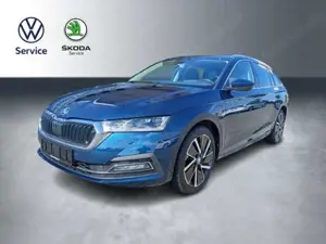 Skoda Octavia Combi 1.4 TSI iV DSG Style Panorama Matrix el.HK
