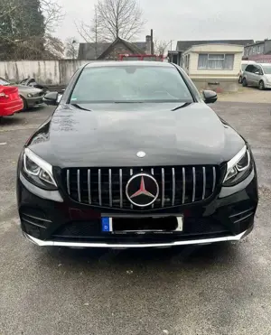 Mercedes-Benz GLC 250 d 4Matic 9G-TRONIC AMG Line  Coupé 360  cam