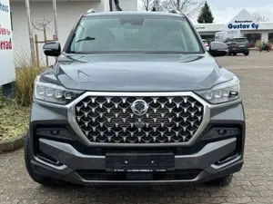 SsangYong Rexton 2.2 e-XDi 4WD KAMERA  NAVI LEDER Bild 2