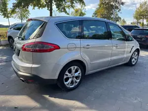 Ford S-Max S-MAX Titanium Bild 5