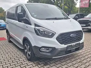 Ford Tourneo Custom Aut. KAMERA/BI-XENON/AHK/2.Hd/ACC Bild 3