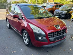 Peugeot 3008 Premium~PANO~KLIMA
