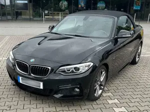 BMW 220 M-Sport Cabrio, Autom., Steptronic, schwarz, Shadow Line, AHK, Leder, DAB, Keyless, Winterre