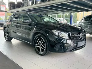 Mercedes-Benz GLA 250 7GAUTOMATIK URBAN LED AHK KAM NAVI NIGHT Bild 3