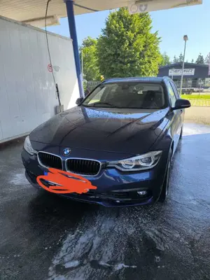 BMW 320 320d Touring xDrive Aut. Advantage