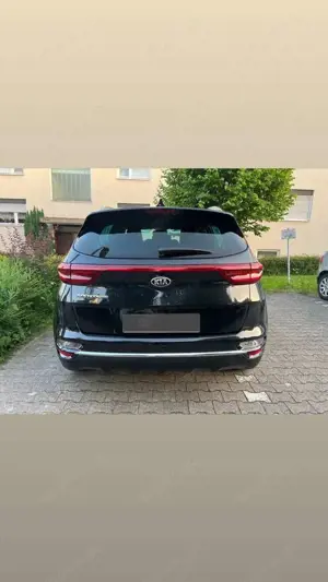 Kia Sportage Attract 2WD Bild 3