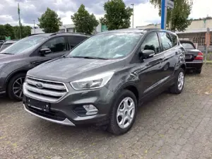 Ford Kuga Anhängerkupplung, Parksensoren, Gatantie