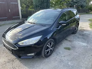 Ford Focus Focus Turnier1.0 EcoBoost Start-Stop Aut. Titanium