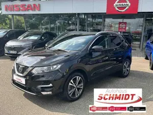 Nissan Qashqai 1.2 DIG-T N-Connecta Design