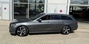 Mercedes-Benz E 220 d T 9G-TRONIC Sportstyle Edition