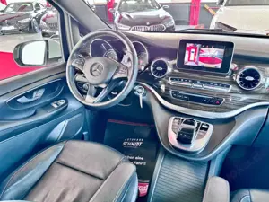 Mercedes-Benz V 300 V300d AVANTGARDE Lang 8 Sitze E Türen Leder 360 Bild 3