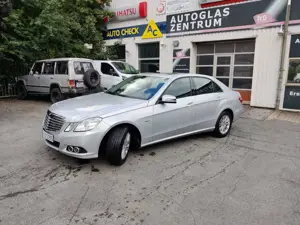 Mercedes-Benz E 350 E 350 CGI Limousine (W212) - Hinterachse neu!