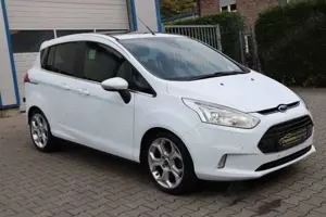 Ford B-Max Titanium/LEDER/PDC/SHZ/KEYLESS/PANO/MFL