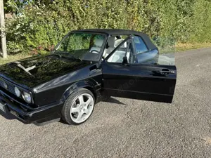 Volkswagen Golf Cabriolet 1 Bild 2