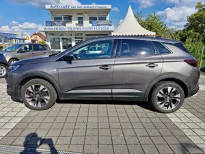 Opel Grandland X Business Innovation - Automatik