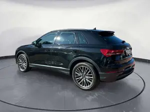 Audi Q3 45 TFSI quattro advanced LED/AHK/Kamera/Assis Bild 4
