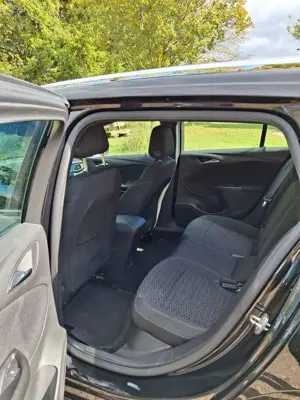 Opel Astra Astra Sports Tourer Diesel,  Dynamic 1,6 100kw Bild 4