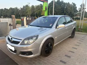 Opel Vectra 2.2 Automatik Edition Plus Hu Au neu.  2450 VHB
