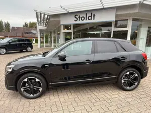 Audi Q2 35 TFSI S line S tronic Bild 2