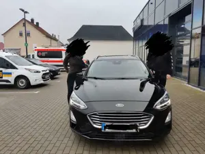 Ford Focus Focus Titanium Turnier 1.5 EcoBoost Bild 2