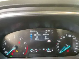 Ford Focus Focus Titanium Turnier 1.5 EcoBoost Bild 4