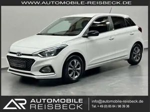 Hyundai i20 *YES*wenig KM*Kamera*Sitz-Lenkradhzg.*Carplay