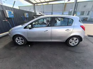 Opel Corsa Corsa 5 türer 1.2 16V ecoFLEX Easytrc Selection