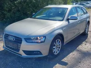 Audi A4 Avant 1,8 TFSI "Attraction"1Hand "TÜV 10/2027"