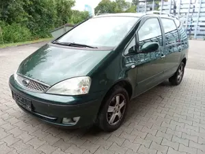 Ford Galaxy 16V Aut. Ambiente Bild 3