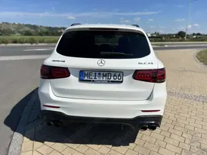 Mercedes-Benz GLC 43 AMG 4M Distr. AHK Night Panorama Garantie Metallic Bild 4