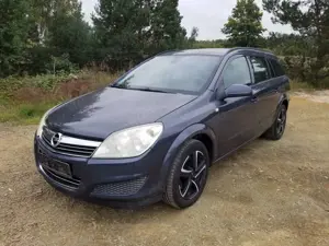 Opel Astra Astra 1.9 CDTI Caravan DPF Edition - AHK - TÜV