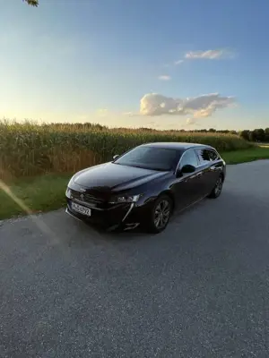 Peugeot 508 SW PureTech 180 EAT8 Allure