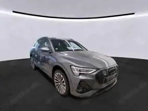 Audi e-tron S line