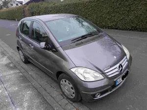 Mercedes-Benz A 180 A-Klasse BlueEFFICIENCY Elegance