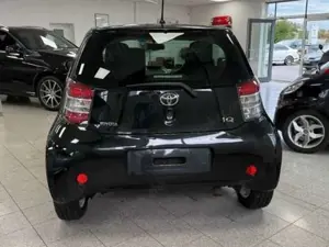 Toyota iQ Toyota IQ + 1,33-l-Dual-VVT-i Bild 4