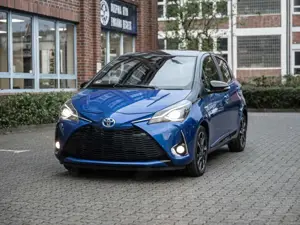 Toyota Yaris Yaris Hybrid 1.5 VVT-i Style Selection