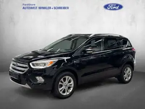 Ford Kuga 1.5 EcoBoost 2x4 Titanium