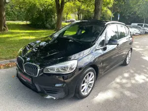 BMW 225 xe Active Tourer Navi*Kam*Pano*LED*