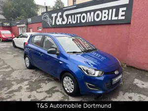 Hyundai i20 FIFA World Cup Edition / TüvService Neu