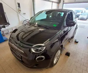 Fiat 500e Action 95PS 23.8KWh  Klima - PDC
