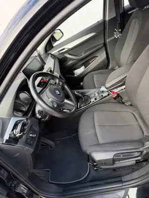 BMW X2 xDrive20i Aut. Advantage Bild 4