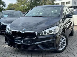 BMW 220 i Active Tourer*Automatik*1.Hand*LED*
