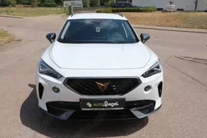 CUPRA Formentor LED Navi AHK ACC SHZ DAB MFL KEY LANE Bild 2