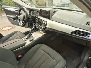 BMW 520 520d Touring Aut. Luxury Line Bild 4