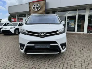 Toyota Proace Verso 2.0 L1 Team Deutschland NAVI ACC Bild 5