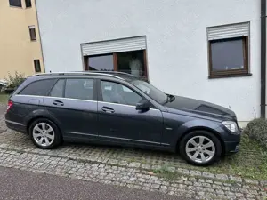Mercedes-Benz C 180 T Kompressor Elegance Bild 2
