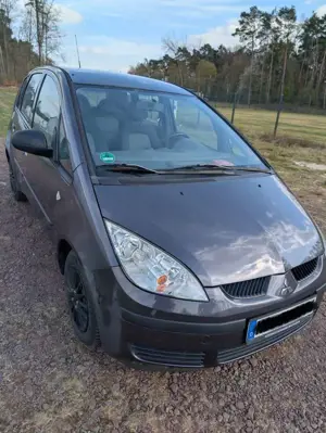 Mitsubishi Colt 1.1 Inform