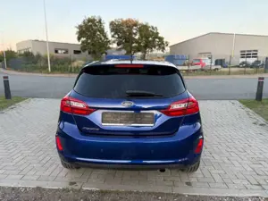 Ford Fiesta Trend 2. HAND/TÜV/SITZHEIZUNG/PDC/TEMPOM. Bild 5