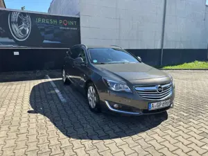 Opel Insignia Facelift 2.0 CDTI / TÜV 05/27 Bild 2