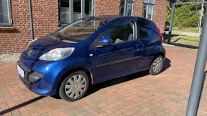 Peugeot 107 P*